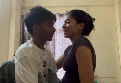 College Girl Fuck in Hostel with Boyfriend